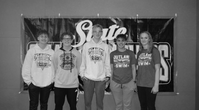 MHS Swim team competes at state